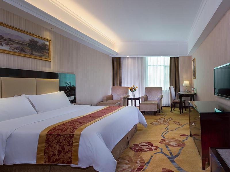 Vienna Hotel Baoan Liutang Xin'an  Экстерьер фото