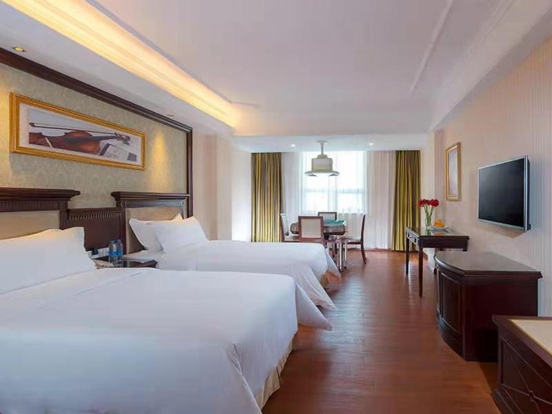 Vienna Hotel Baoan Liutang Xin'an  Экстерьер фото